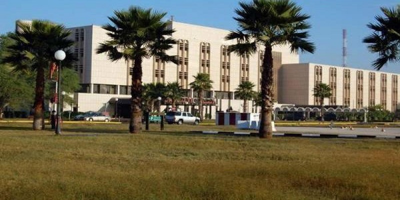 ما هي مواعيد وخدمات وطرق التواصل مع مجمع الملك فهد الطبي العسكري بالظهران