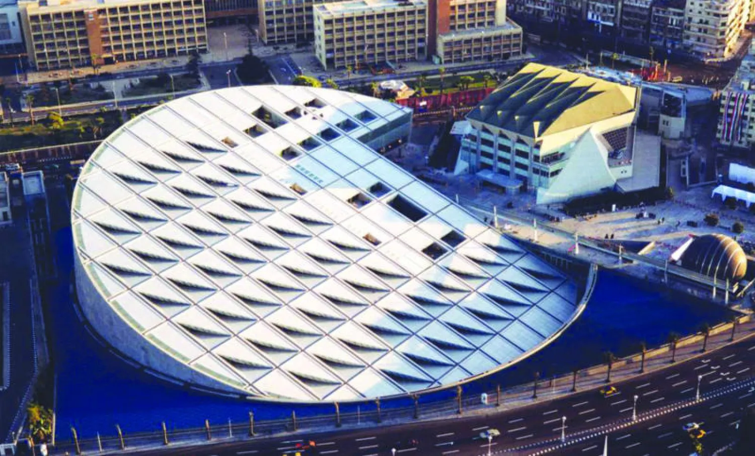 التقديم في البرنامج التطوعي بمكتبة الإسكندرية وتنمية مهارات الشباب خطوة لمستقبل أفضل