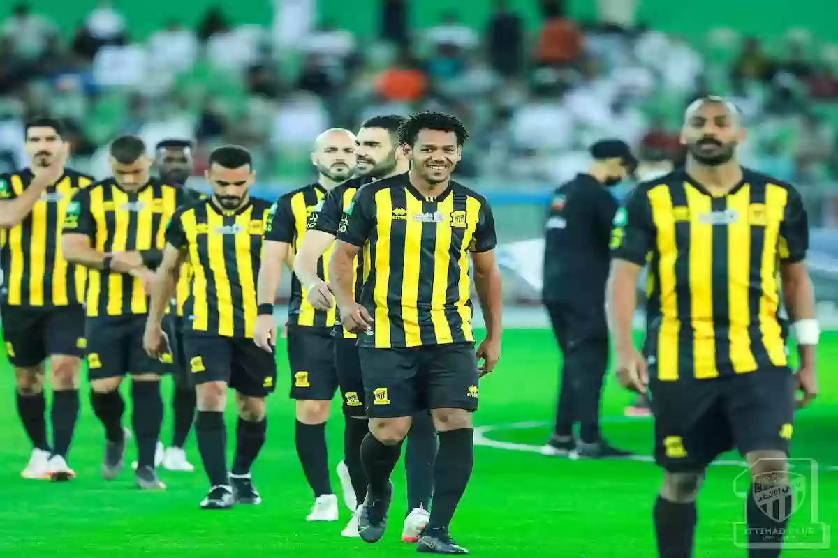 أين رئيس نادي الاتحاد السعودي من الوسط الرياضي؟!