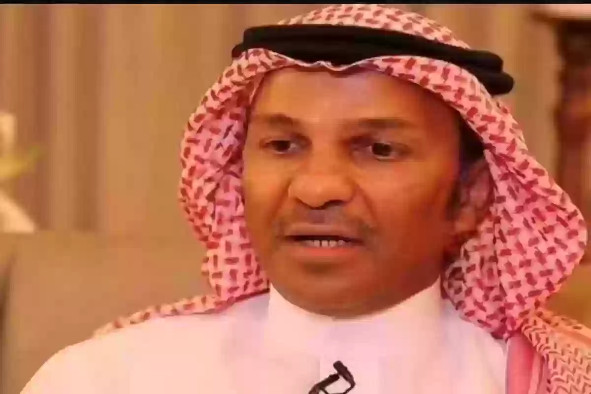 الثنيان يفجر اسم المحترف الذي أخطأ الهلال بالتعاقد معه