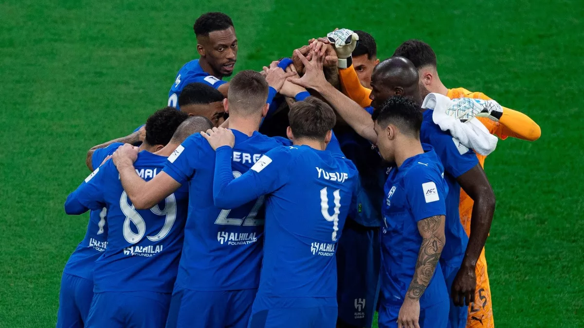  محترفي الهلال