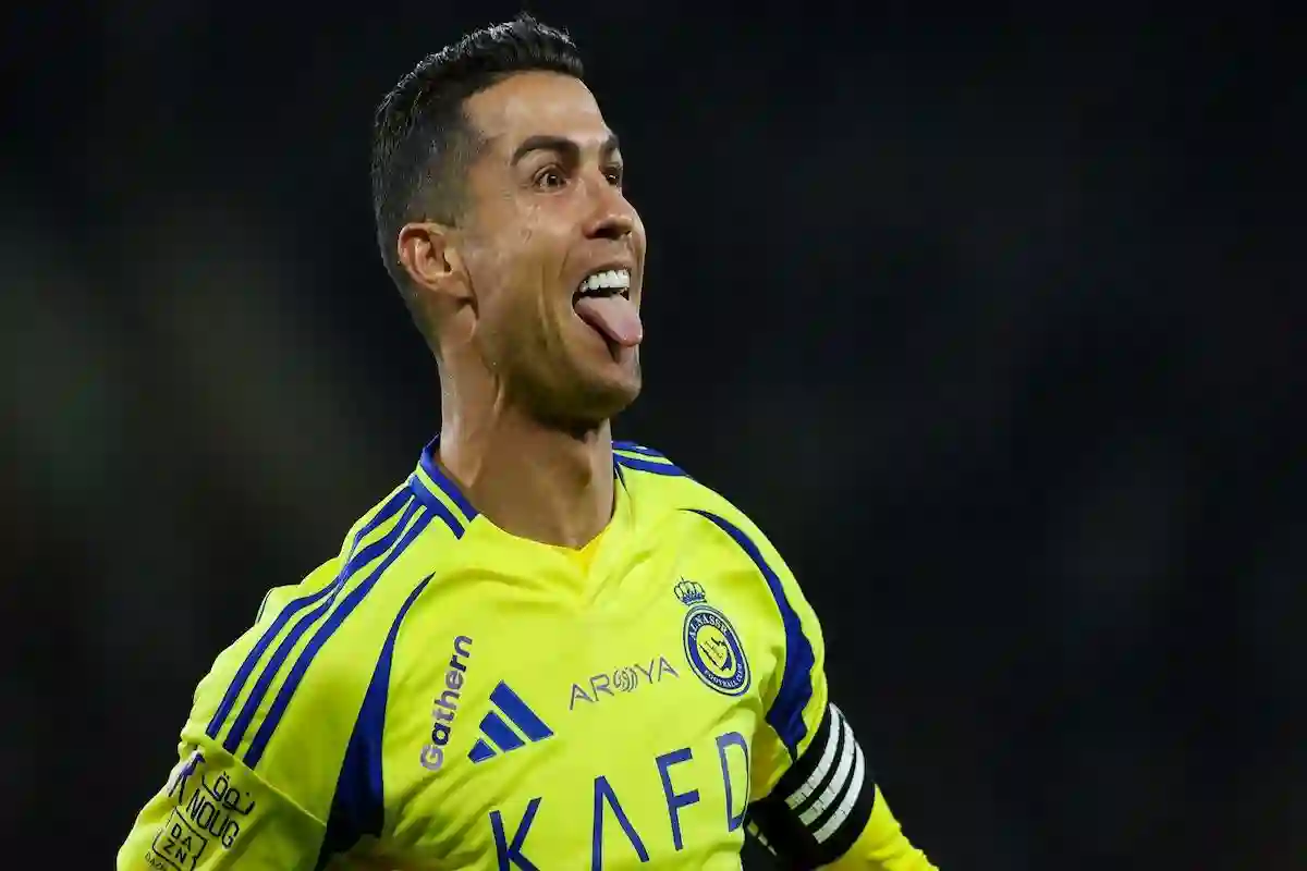 الدعيع يتحدى رونالدو ويؤكد لن يصل للهدف رقم 1000 مع نادي النصر السعودي