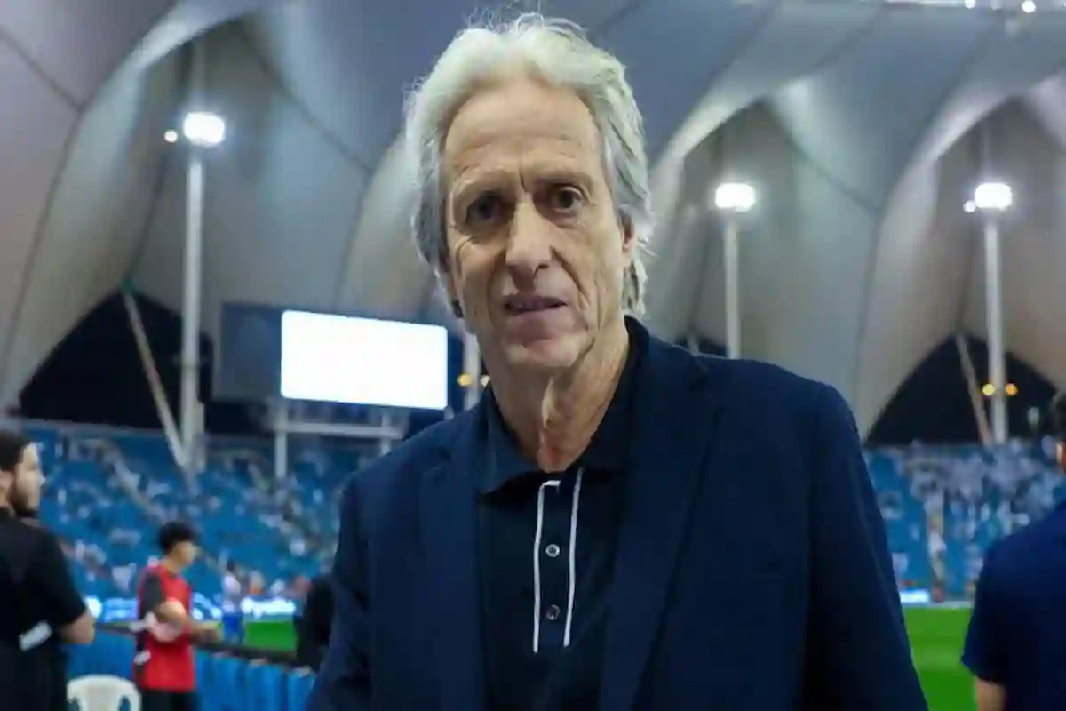  الهلال السعودي يفتح باب المفاوضات مع مورينيو لتعويض رحيل خيسوس