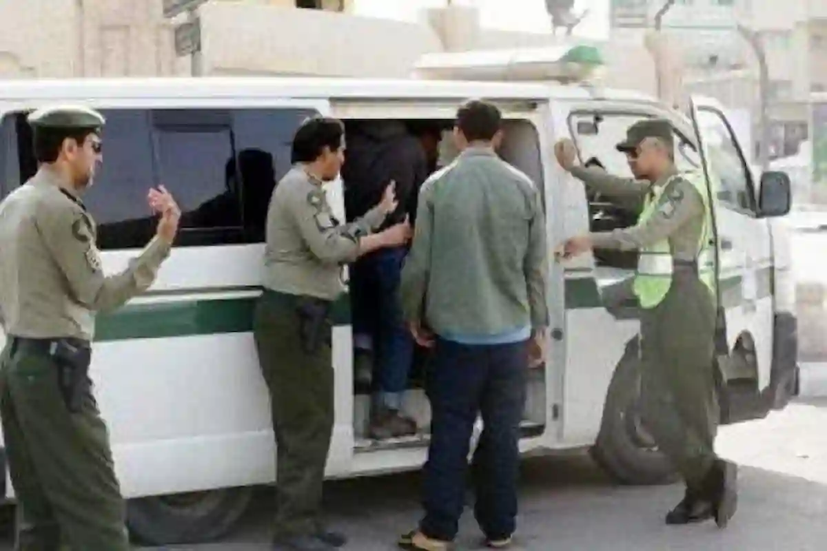 السعودية الترحيل للمقيم الذي ارتكب مخالفات