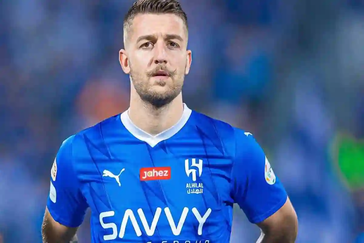  النيران تشتعل بين خيسوس والثلاثي الهلال.. سافيتش من بينهم!!