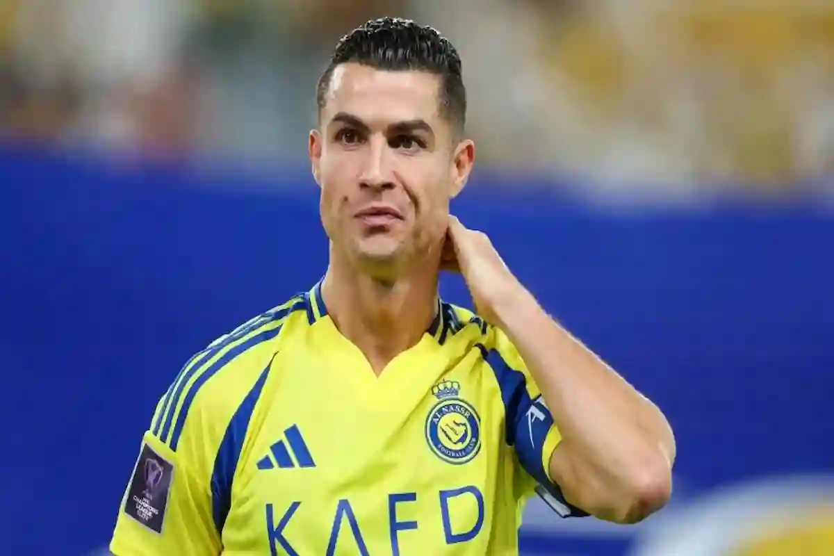  النجم البرتغالي رونالدو يحسم موقفه النهائي من الرحيل عن النصر السعودي