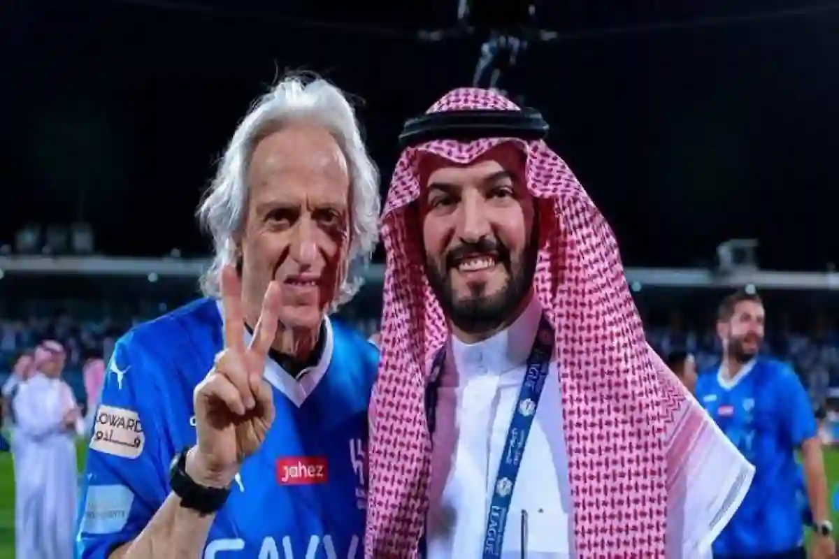  تفاصيل جلسة رئيس الهلال بن نافل مع مدربه 
