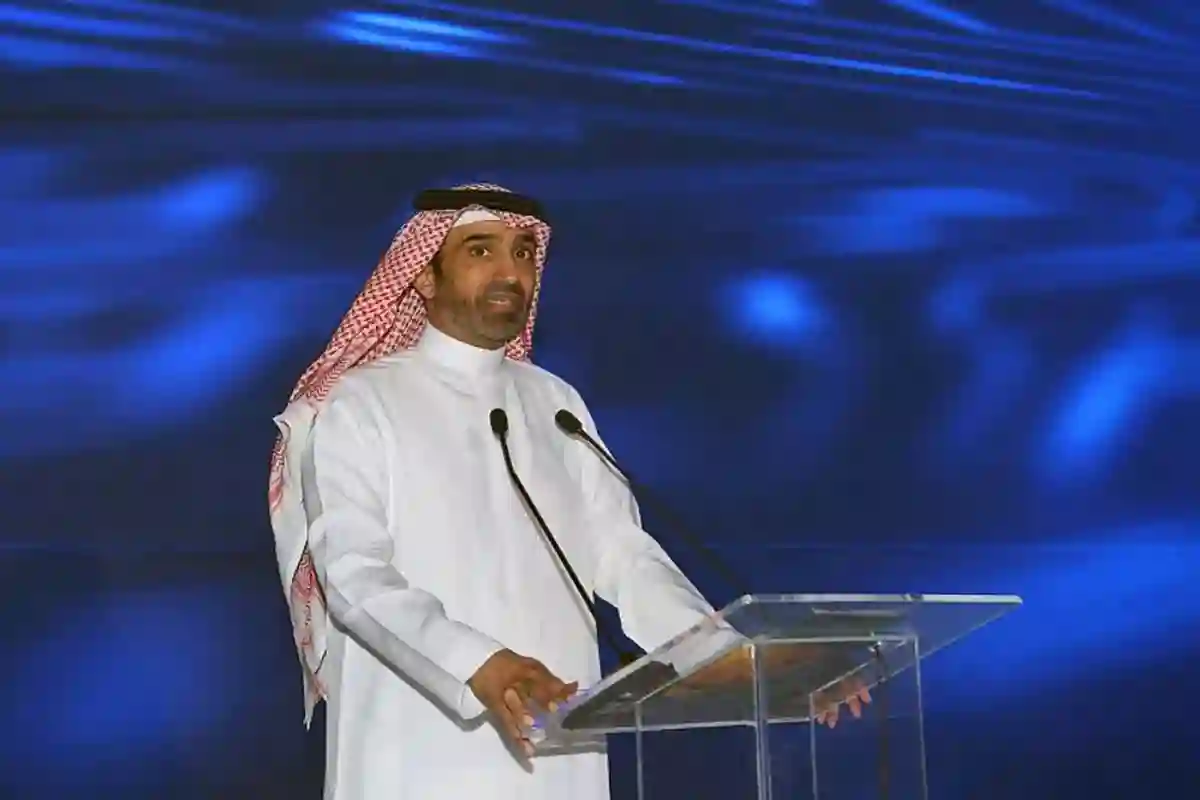 وزير الموارد البشرية