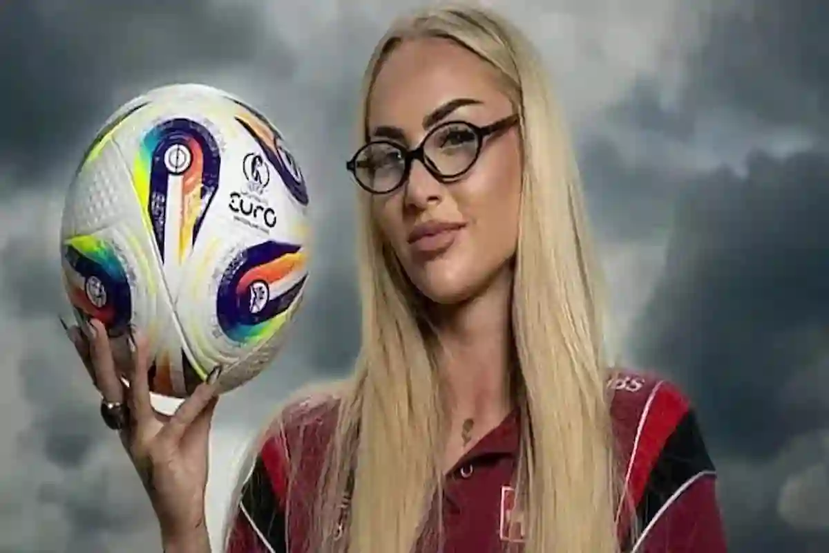 أليشا ليمان تتألق في كأس العالم للرياضات الإلكترونية 2025 وتكشف عن تشكيلتها المثالية