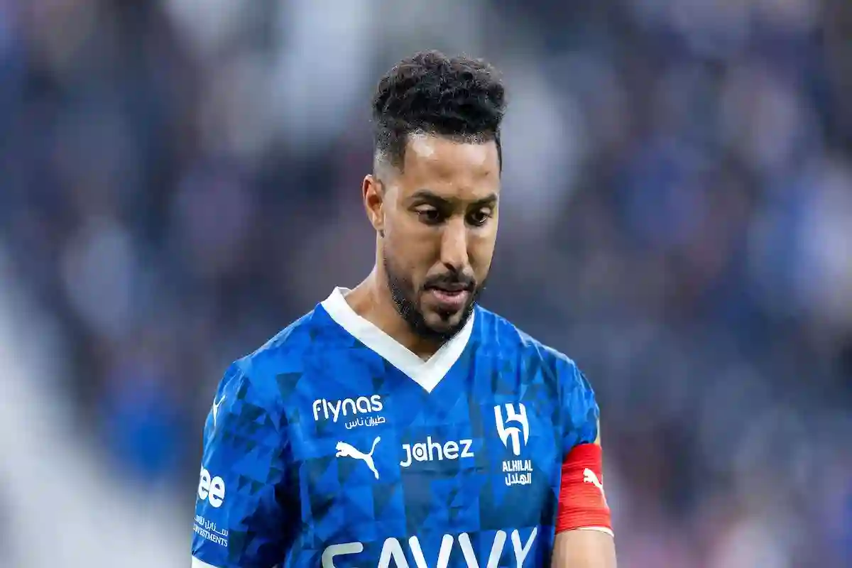 الكشف عن موعد تجديد عقد سالم الدوسري مع الهلال