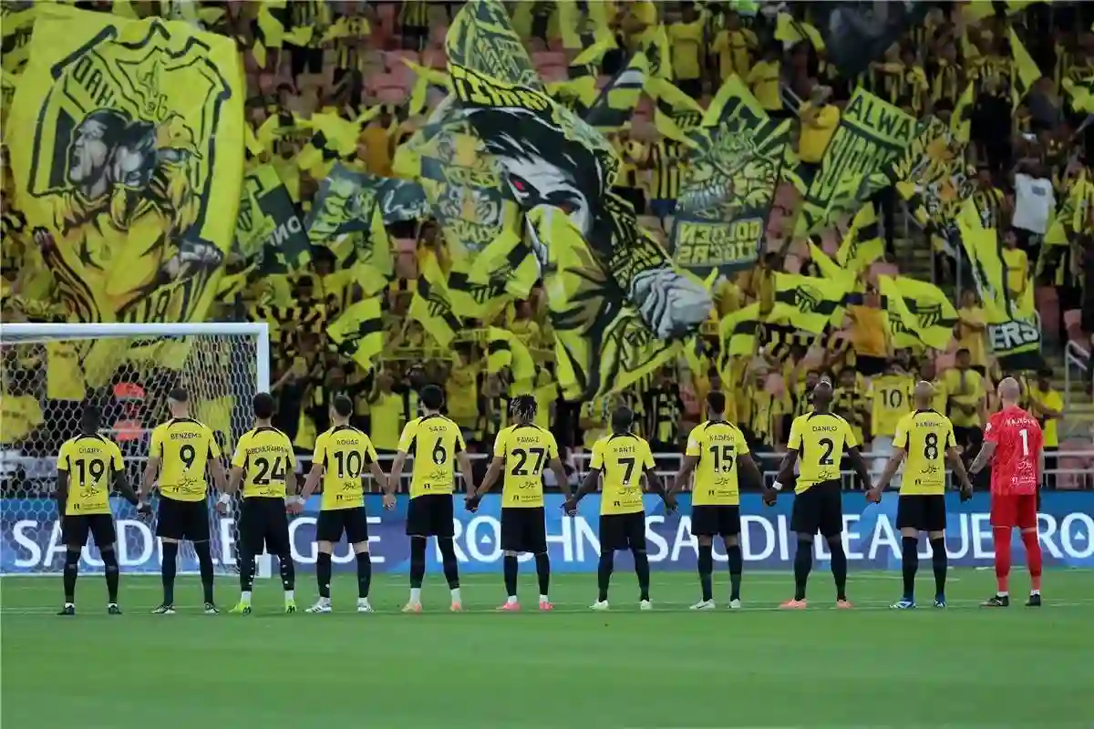 جستنيه يطلق توقعًا صادمًا للقاء الاتحاد والعروبة الليلة