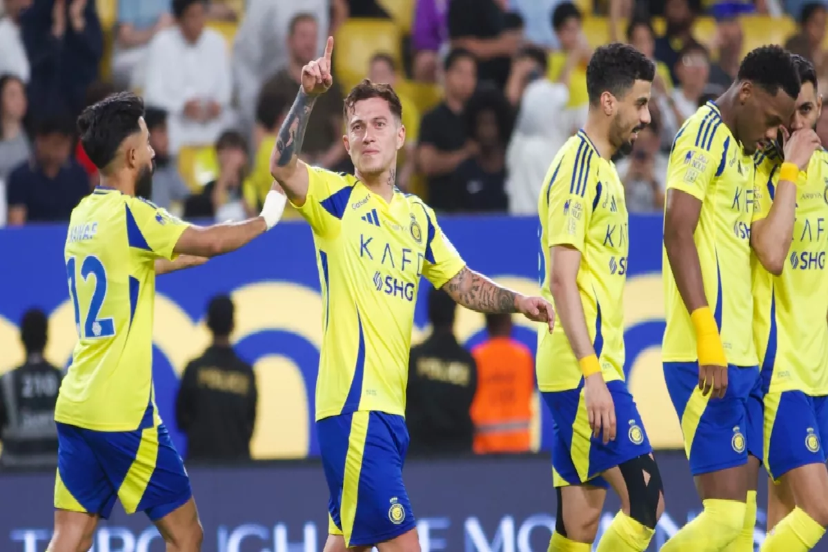 مستقبل ثلاثي النصر يحبس الأنفاس.