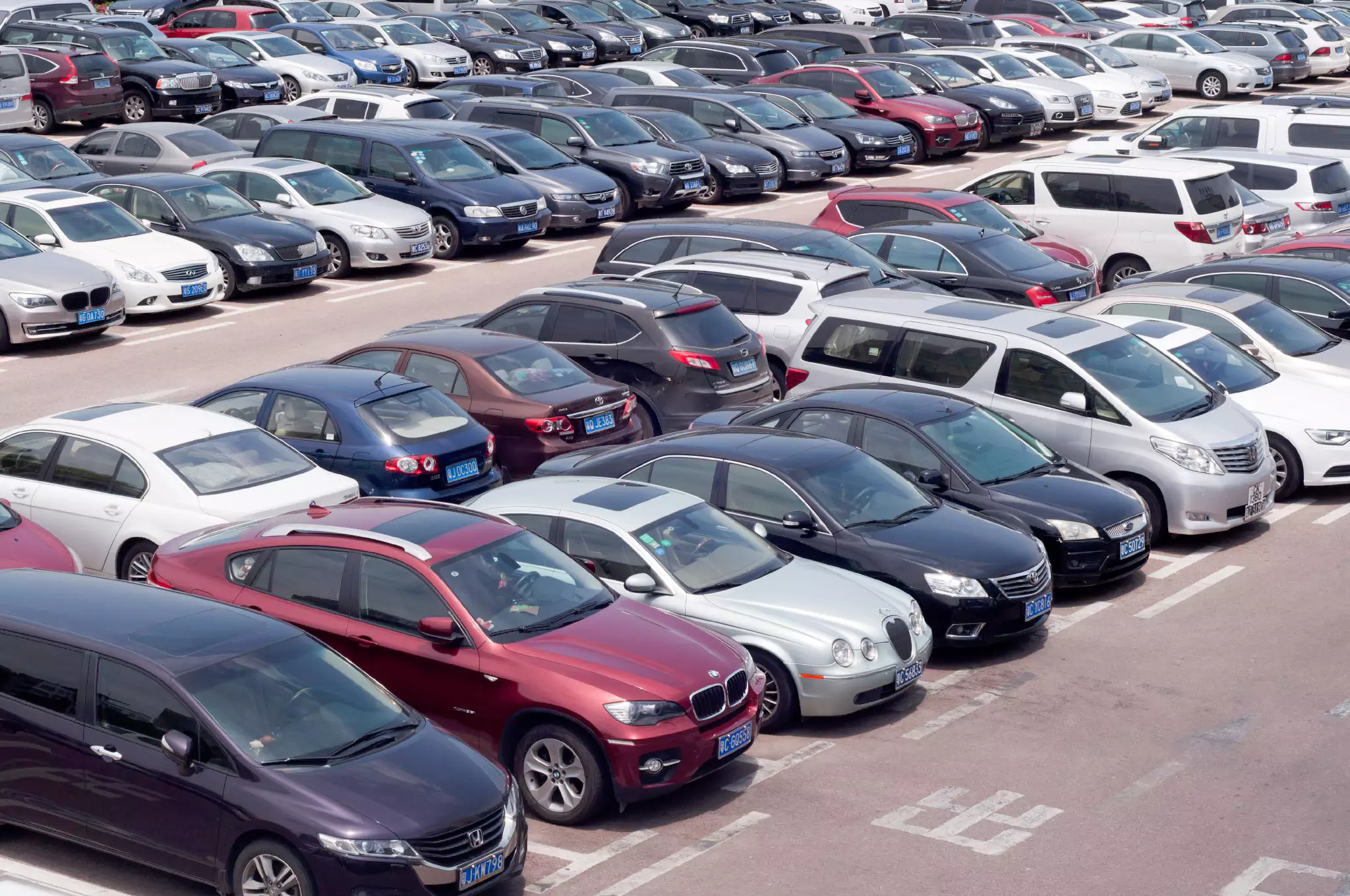 سيارات مستعملة