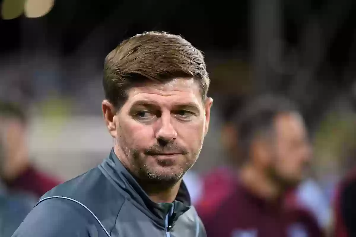 العنقري يفتح النار على مدرب الاتفاق السعودي جيرارد بسبب فشل فارس الدهناء