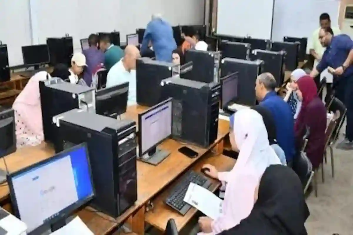 المعاهد العليا للتكنولوجيا وعلوم الحاسب المتاحة لطلاب الثانوية العامة في تنسيق 2025