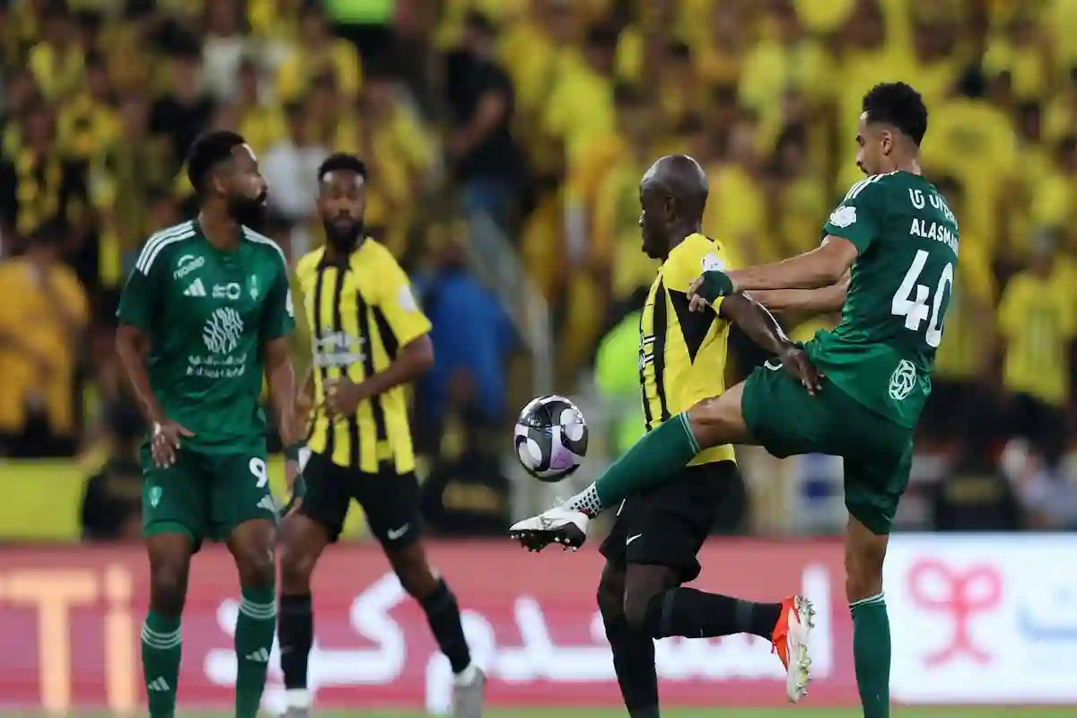 الاتفاق السعودي يهدي الاتحاد السعودي فرصة ذهبية لاقتناص دوري روشن