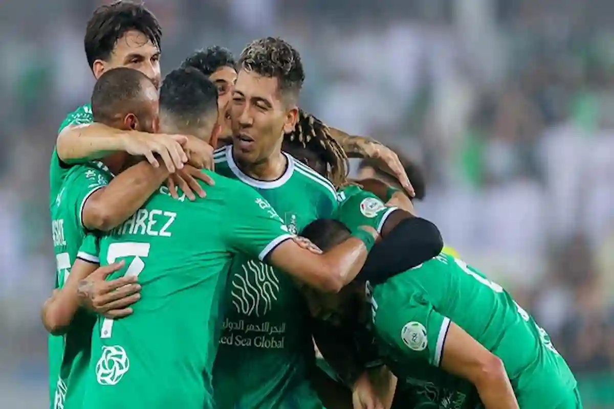  الأهلي يضم خدمات مدافع المنتخب الأولمبي والاتفاق 