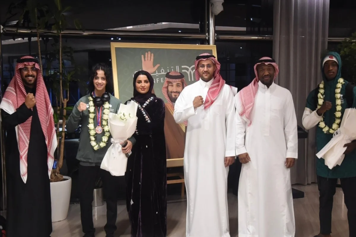 يارا العمري أثناء تكريمها