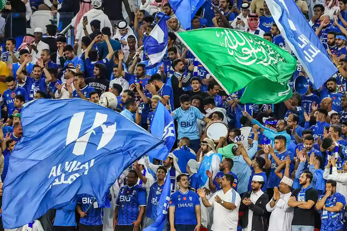 إعلامي رياضي يستفز جماهير الهلال بعد مباراة الرياض لهذا السبب