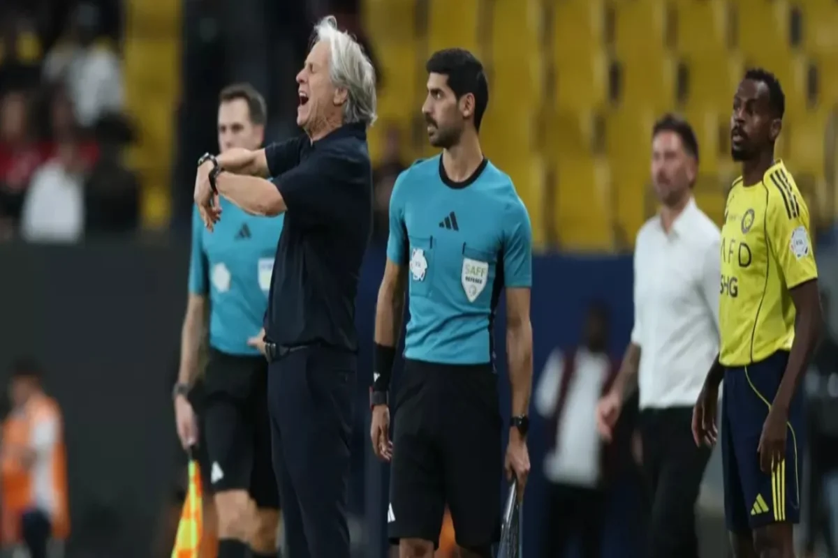 حكم النصر والخلود 
