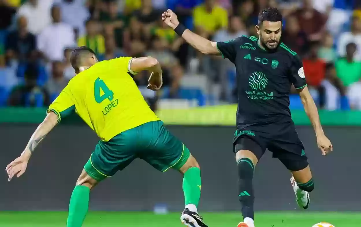 نجم الأهلي المصري يتحدى الاتحاد السعودي في ديربي العرب الليلة