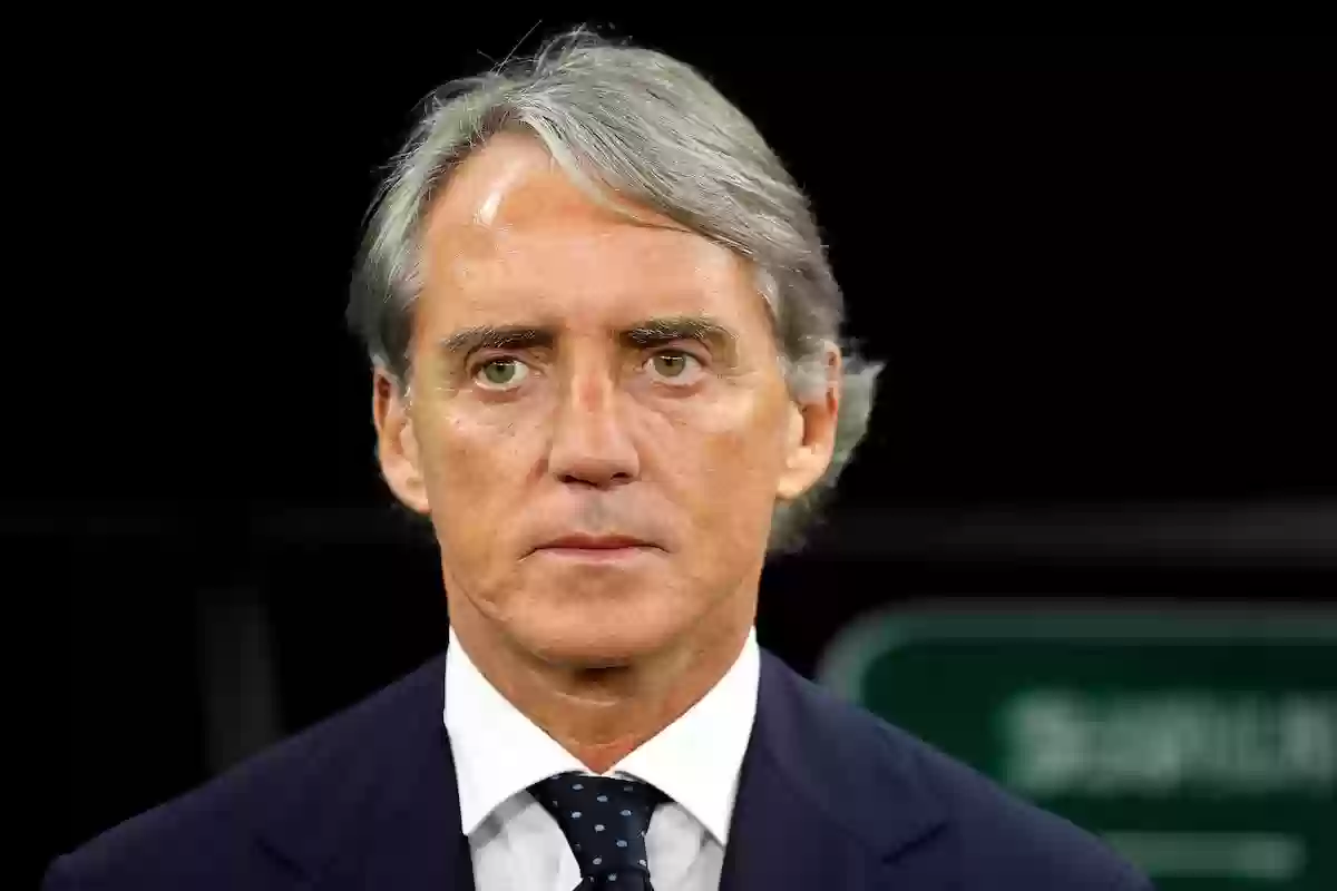 إقالة مدرب الأخضر الإيطالي مانشيني