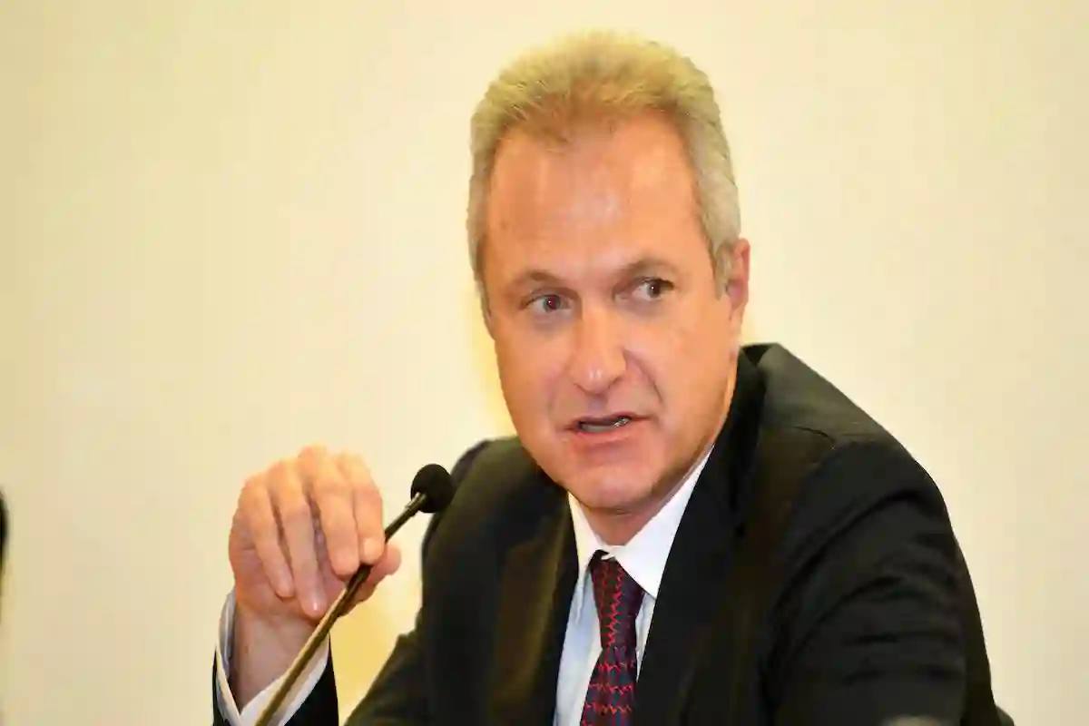 نثق بك ونعلم كثرة أخطاء 