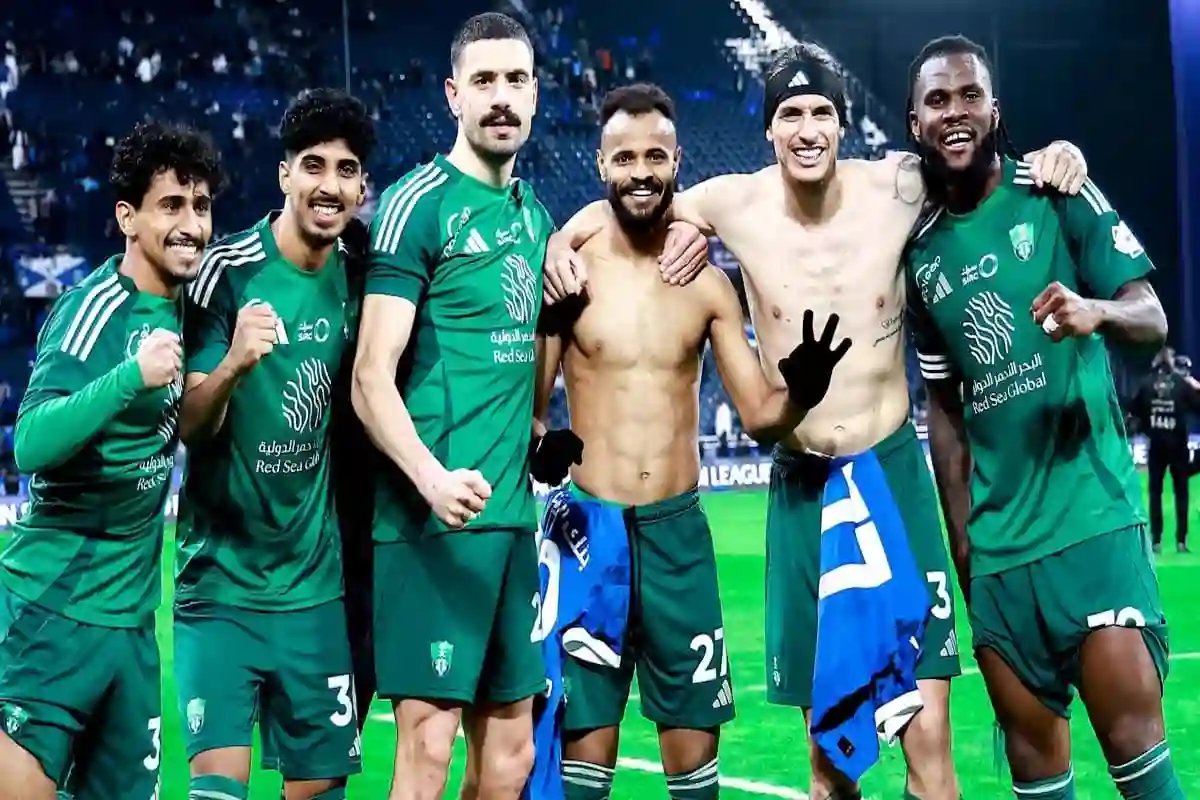  الأهلي يحقق فوزًا ساحقًا بدوري روشن السعودي على حساب فريق الفيحاء