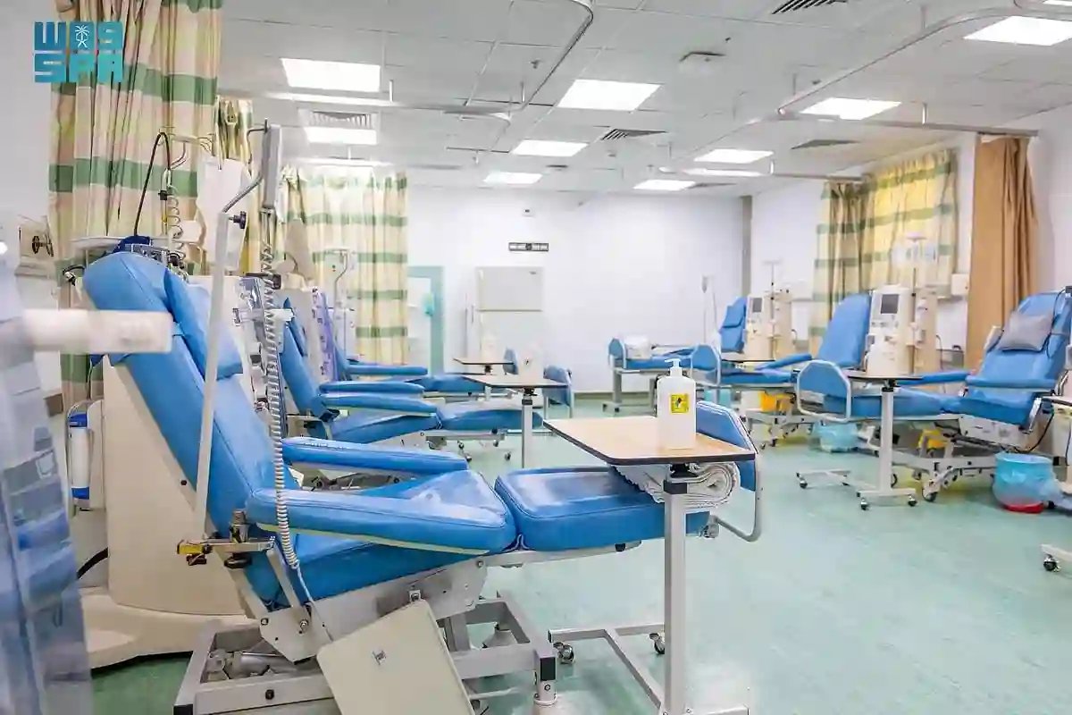 المدينة المنورة تفتتح صالة غسيل كلوي متكاملة لضيوف الرحمن. 