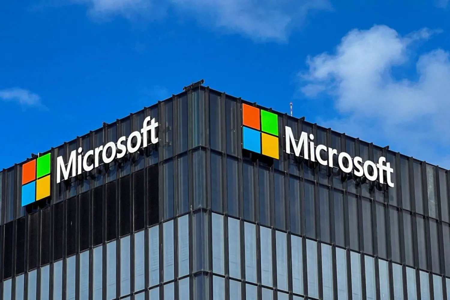مايكروسوفت تثير الجدل بعد رفع سعر عدة تطوير Xbox بنسبة 33% وتأثير القرار على المطورين