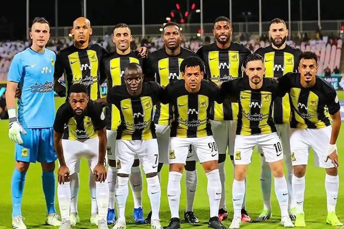  إدارة الاتحاد تواصل العمل بقوة لتدعيم العميد بالعناصر المميزة عبر صفقة الموسم!
