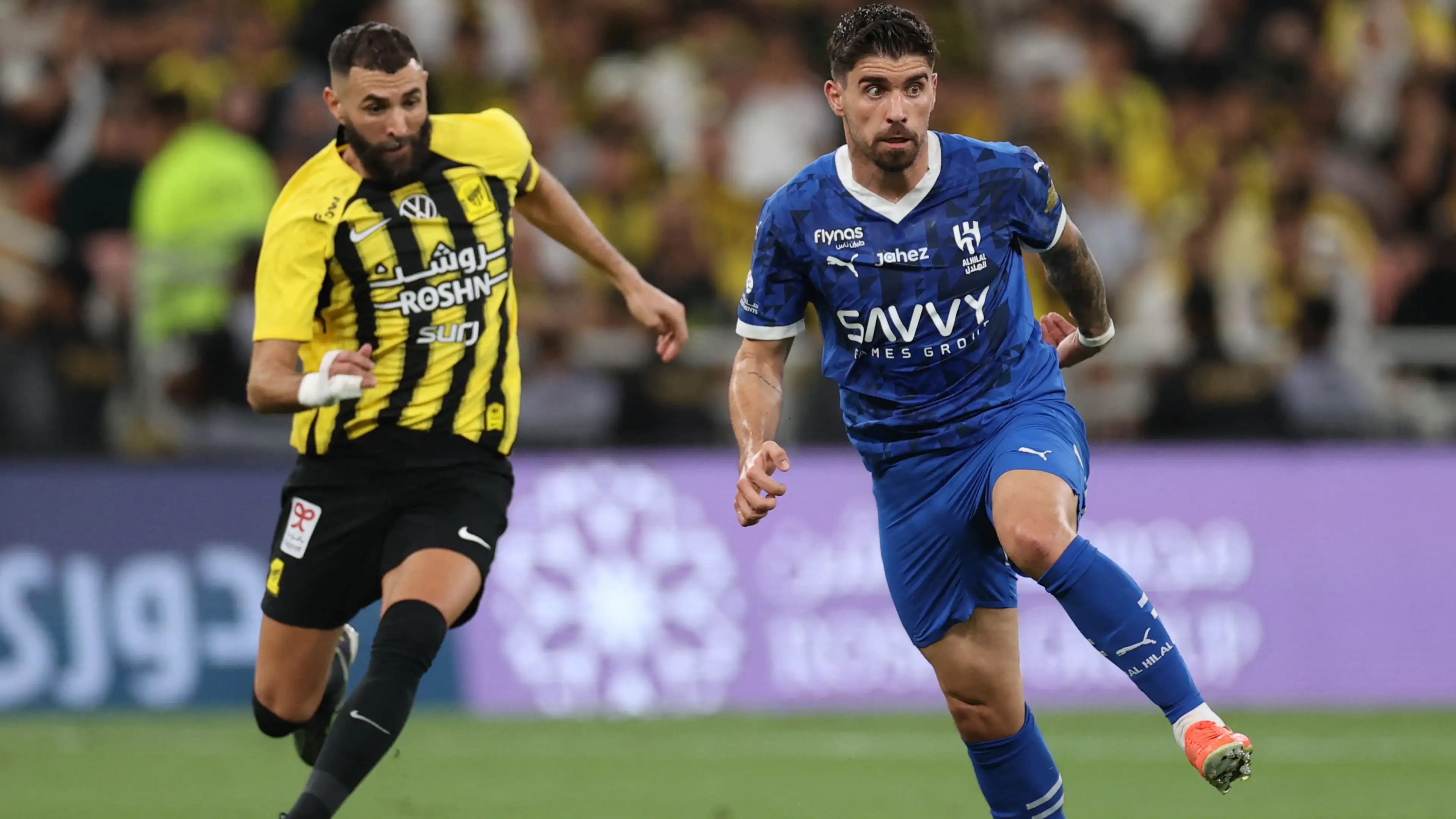 الاتحاد ضد الهلال في دوري روشن: تسريب التشكيل والمفاجآت التكتيكية قبل المواجهة المرتقبة