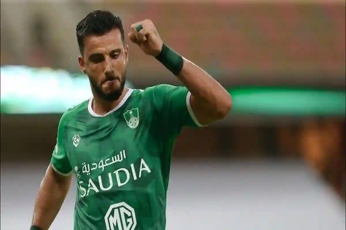  السومة يكشف أسماء اللاعبين العرب المثاليين