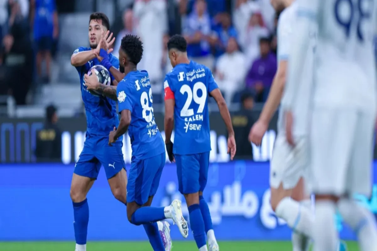 الهلال والاخدود 