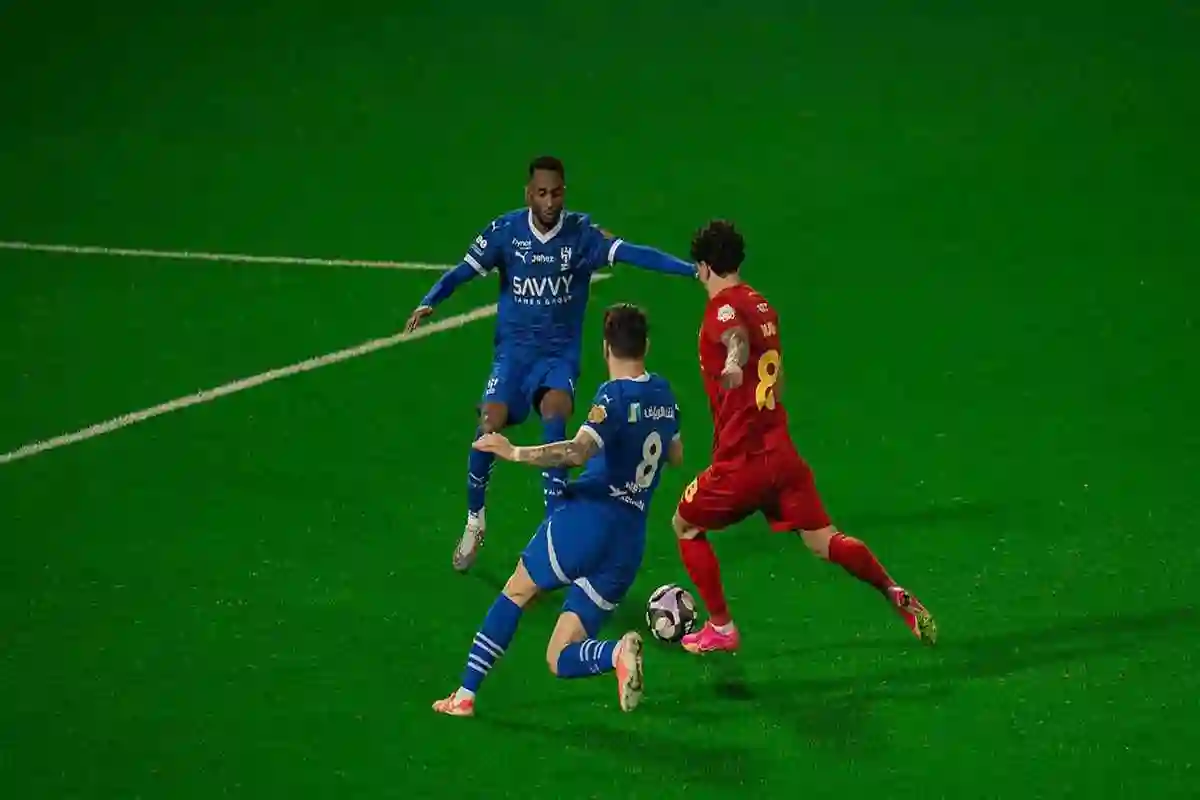 الهلال ضد القادسية