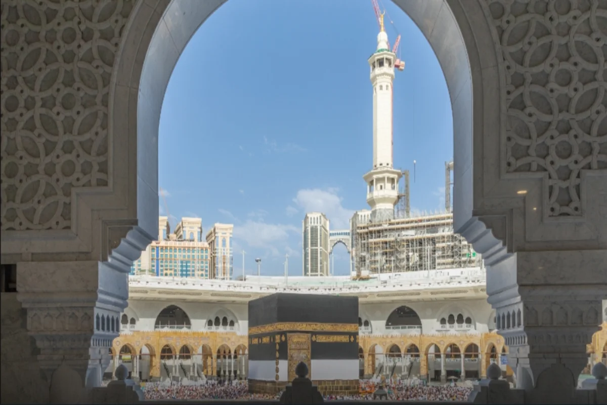 الكعبة المشرفة أثناء الحج