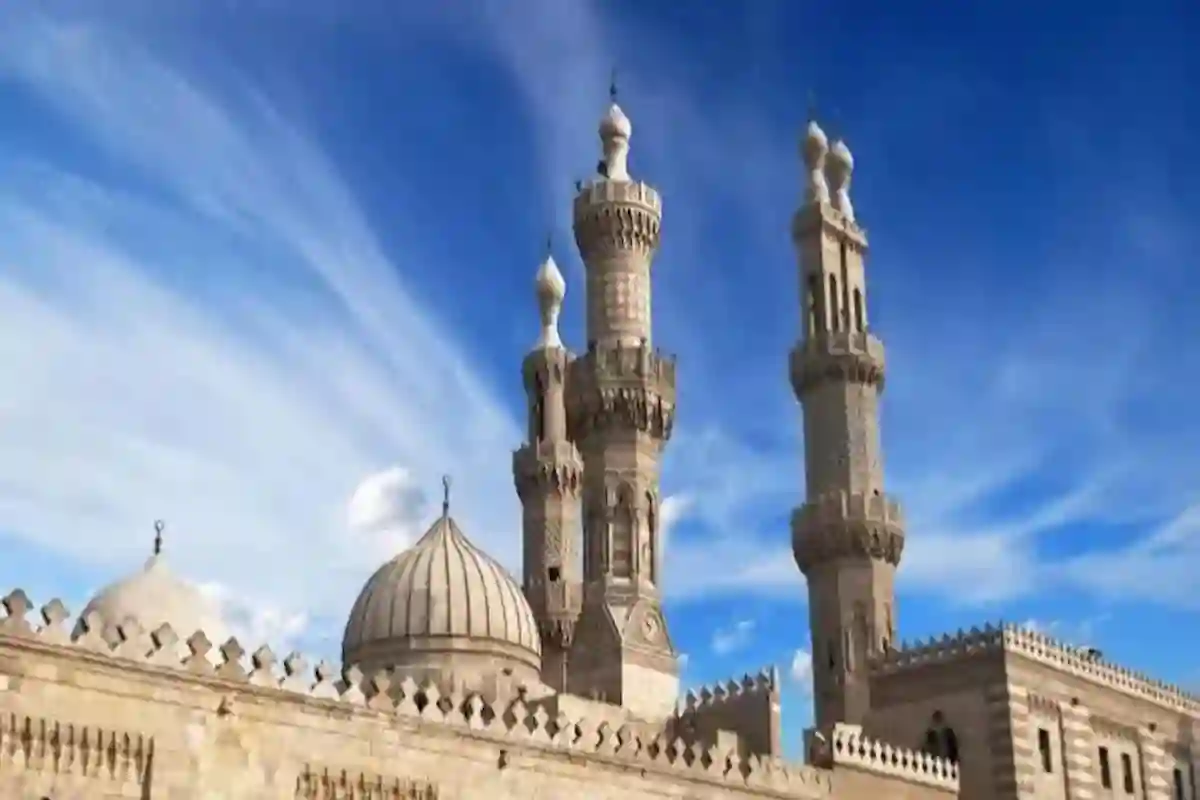 وظائف الأزهر الشريف تعيين 9 آلاف معلم بالشروط والتخصصات المطلوبة